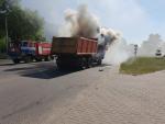 В Калинковичском районе горел грузовик. Водитель в больнице