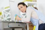 Пенсионера из Мозыря обокрали более чем на 9 тысяч рублей: сиделка похитила сбережения и золото